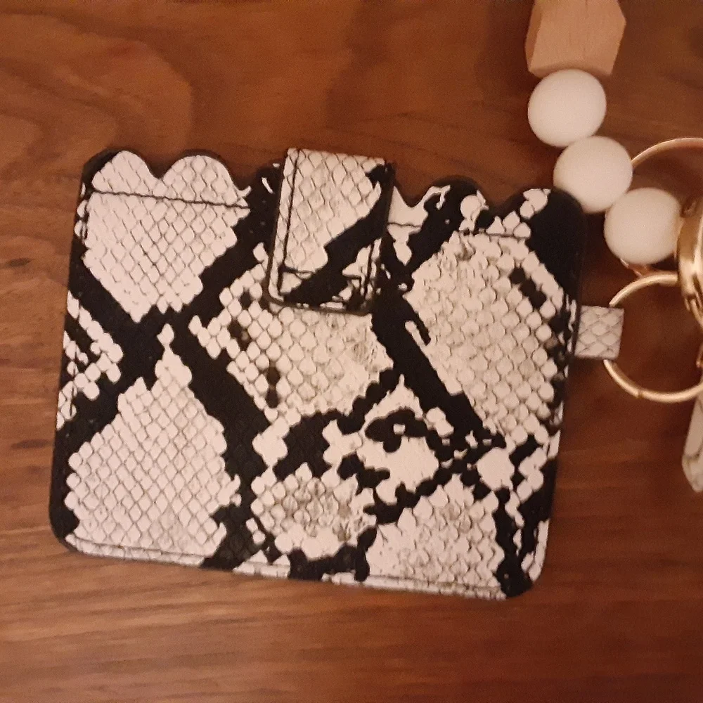Wallet/Card Holder with Tassel, Keyrings & Beaded Bracelet